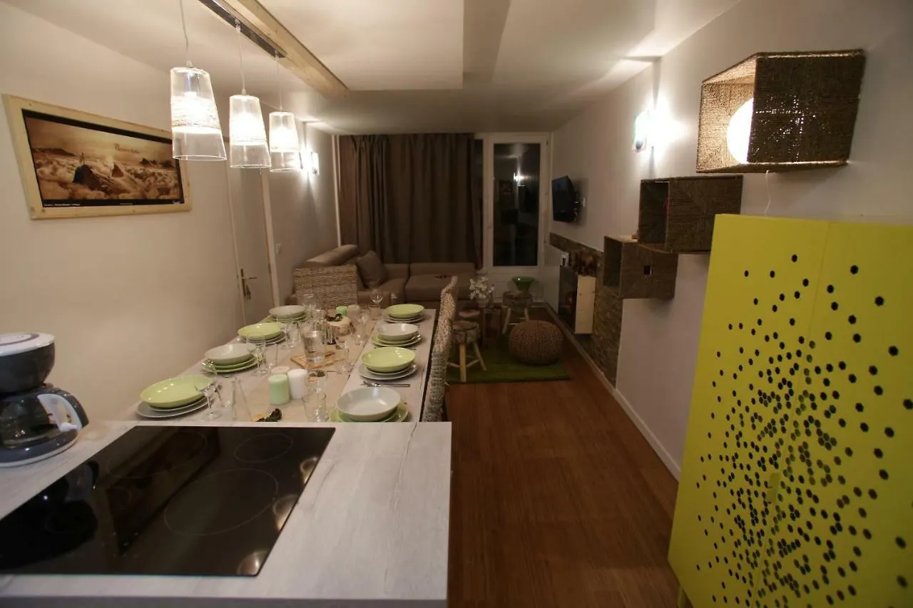 Arc 1800 Appartement 4 Pieces Lauzieres Skis Aux Pieds Les Arcs  0*, Les Arcs (Savoie)
